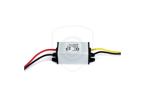 Convertitore di tensione 24V a 12V (3A) Convertitore di tensione 24V a 12V (3A)
