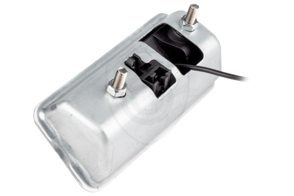 Supporto metallico per la telecamera di retromarcia nella maniglia TC-001